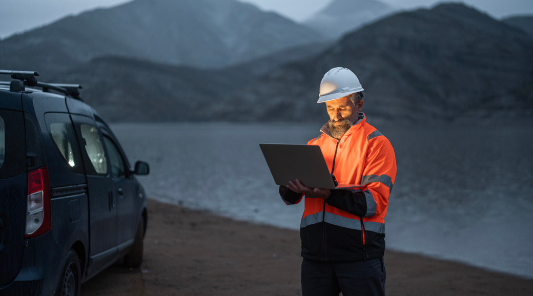 Choosing a Lone Worker Satellite Safety System