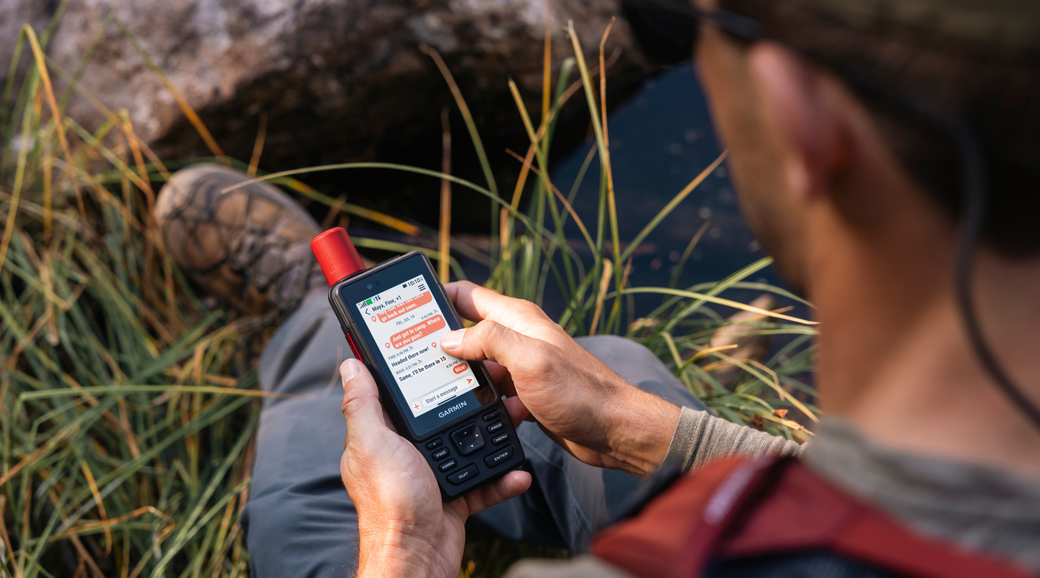 Choosing an Emergency SOS Satellite Communicator